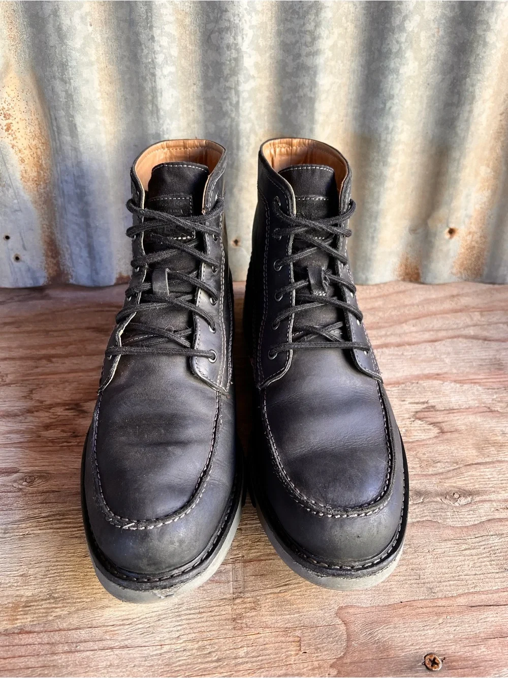 Levi's Daleside Rugged Casual Hiker Chukka Boots